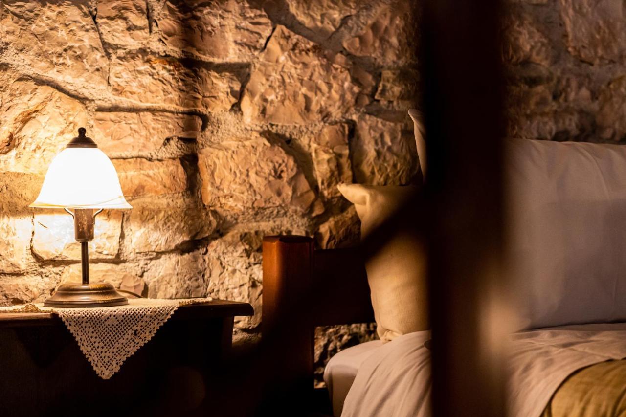 Guesthouse Armakas Kalavryta Eksteriør billede